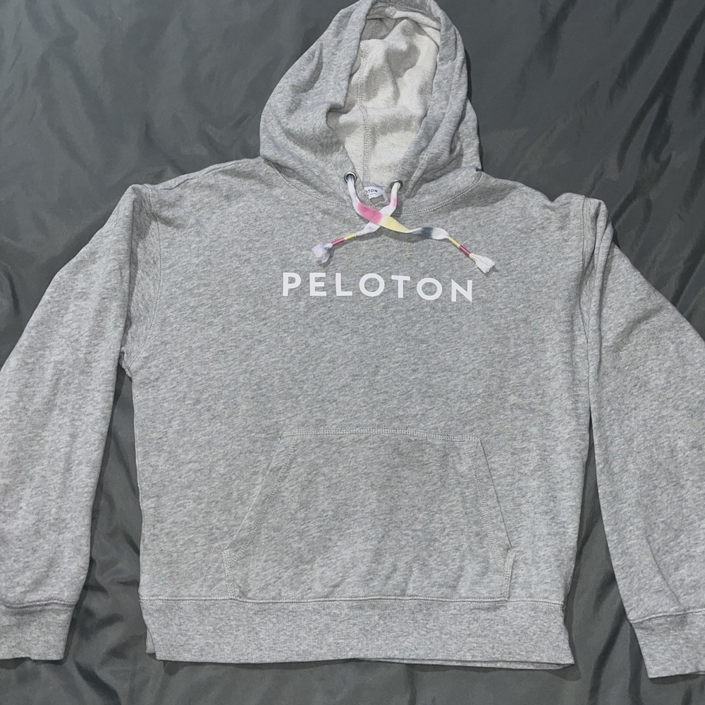 Peloton Daydreamer Gray Hoodie Women's Size Extra Small‎